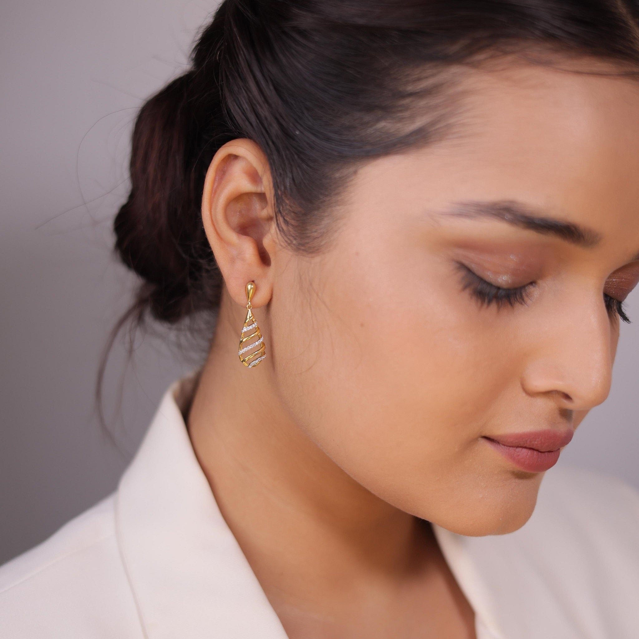 92.5 Sterling Silver CZ Stone Light Weight Gold Plated Teardrop Shaped With A Swirl Pattern Earrings For Women By Kesardeep